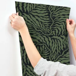 Artistic Abstracts Fern Fronds Wallpaper - Black