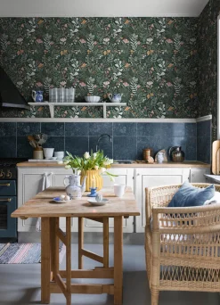 A-Street Prints Botanica Brittsommar Wallpaper - Evergreen