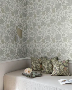A-Street Prints Hidden Treasures Cray Wallpaper - Light Green