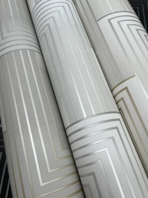 Candice Olson After 8 Vanishing Wallpaper - Silver & Gold