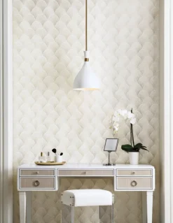 Candice Olson Natural Discovery Metallic Scallop Wallpaper - Black & White