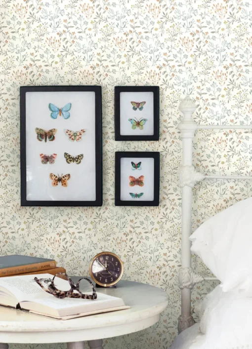 Chesapeake Kinfolk Tarragon Dainty Meadow Wallpaper - Pastel