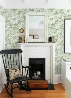 Chesapeake Thoreau Walden Forest Wallpaper - Green