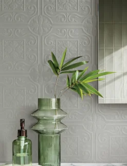 Chesapeake Wildflower Ibold Tin Ceiling Paintable Wallpaper - White