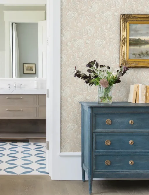 Chesapeake Wildflower Vadouvan Wallpaper - Blush