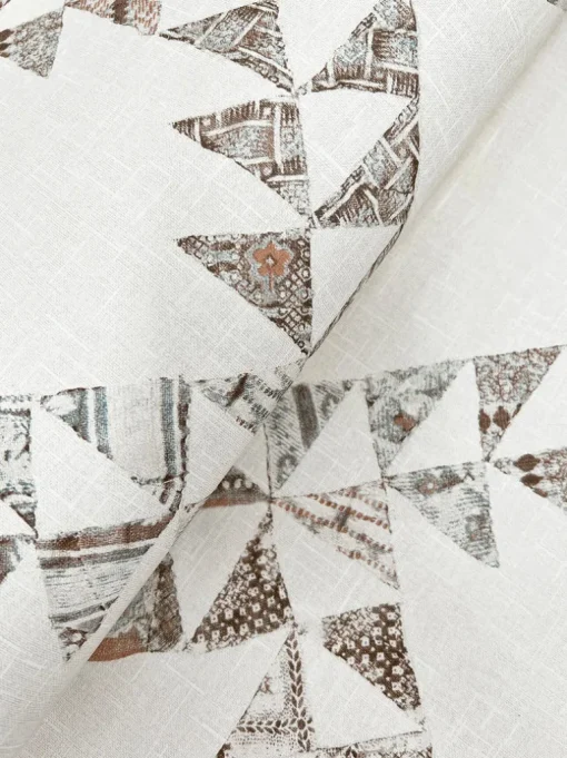 Chesapeake Yellowstone Scrap Quilt Wallpaper - Light Brown