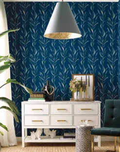 Greenhouse Chloe Vine Wallpaper - Indigo