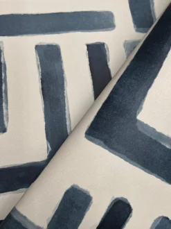 Lemieux et Cie Signature Painterly Labyrinth Wallpaper - Navy
