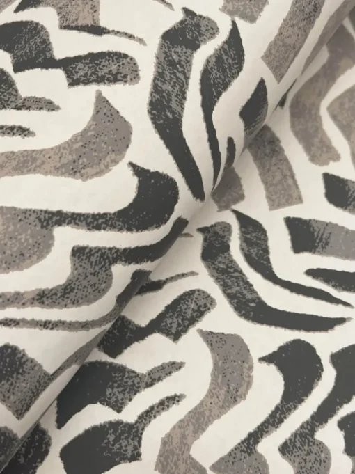 Lemieux et Cie Signature Zora Wave Wallpaper - Charcoal