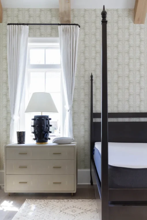 Mitchell Black Organic Betty White Palm Leaves Wallpaper - Seagrass