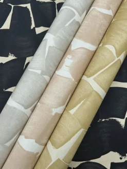 New Origins Brushed Ink Wallpaper - Black