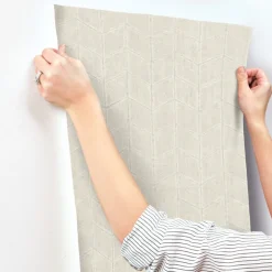 New Origins Flatiron Geometric Wallpaper - Pearl Grey