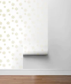 NextWall Snowflakes Holiday Peel & Stick Wallpaper - Metallic Gold