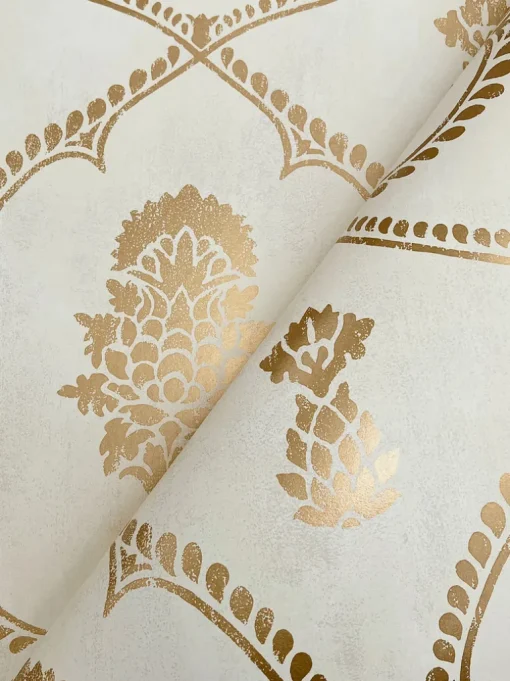 Ronald Redding Astoria Royal Damask Wallpaper - Soft Gold