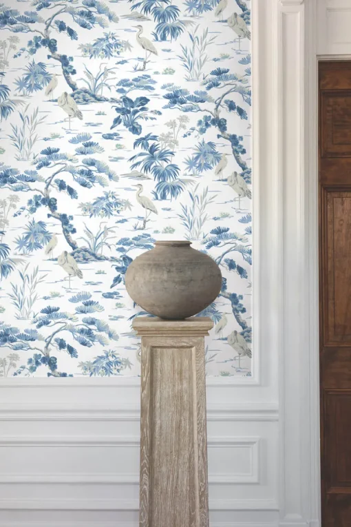 Ronald Redding Classics Bridgewater Wallpaper - White & Blue
