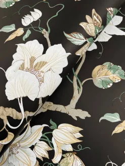 Ronald Redding Classics Marguerite Vine Wallpaper - Black