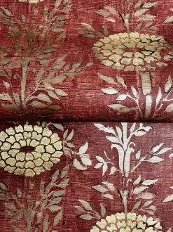 Ronald Redding Tea Garden French Marigold Wallpaper - Red & Gold
