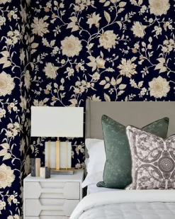 Toile Resource Library Sutton Wallpaper - Black