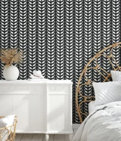Wildlife Elegant Birds Peel & Stick Wallpaper - Black